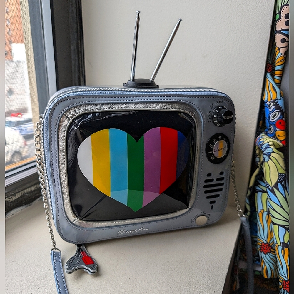 Betsey Johnson - Betsey Vision Crossbody - TV Bag